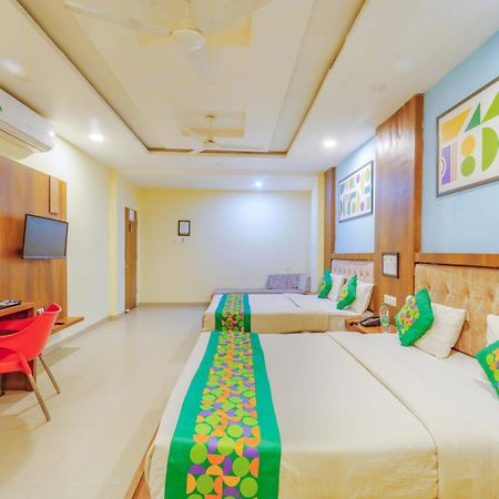 Treebo Royal Empire Indore Exterior photo