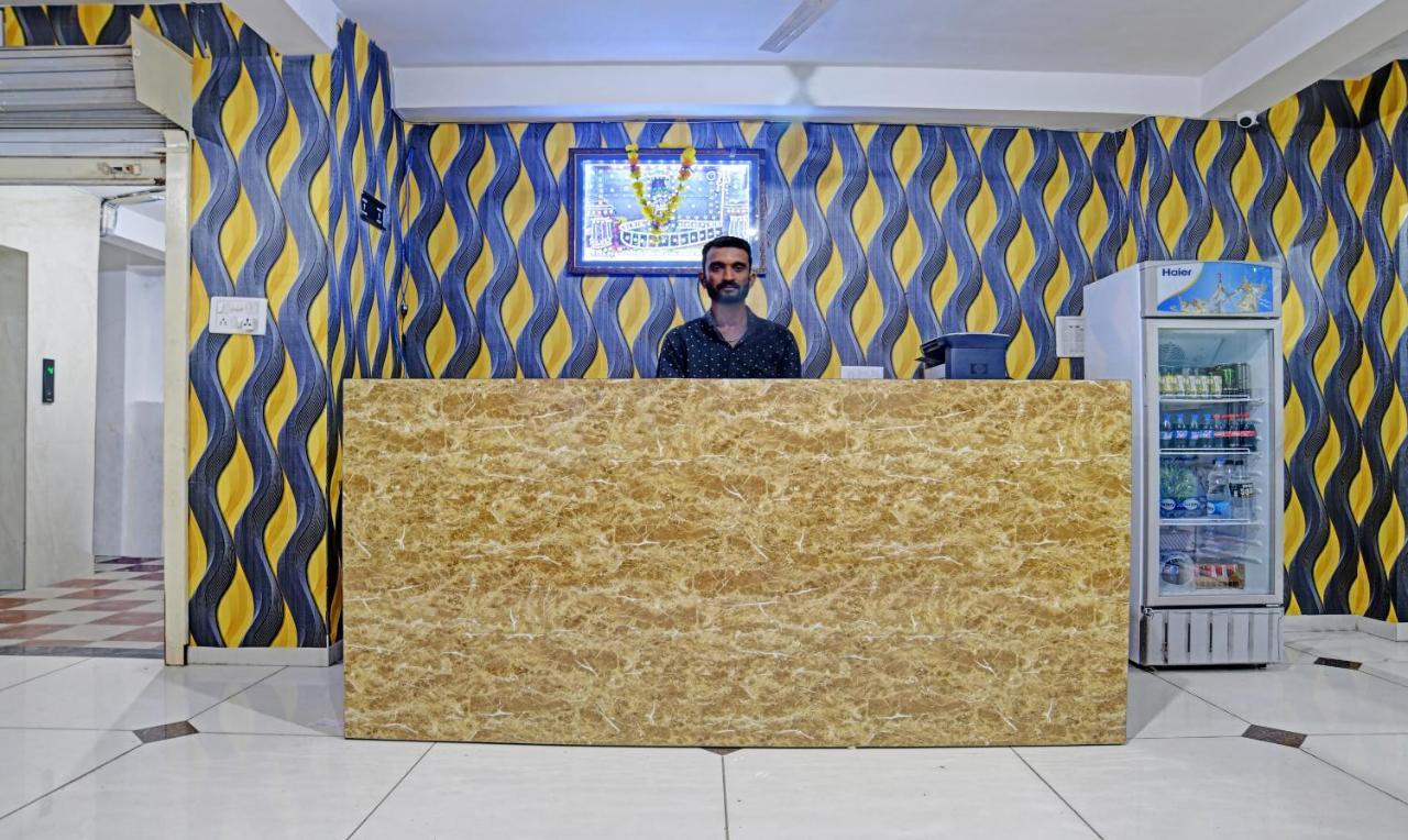 Treebo Royal Empire Indore Exterior photo