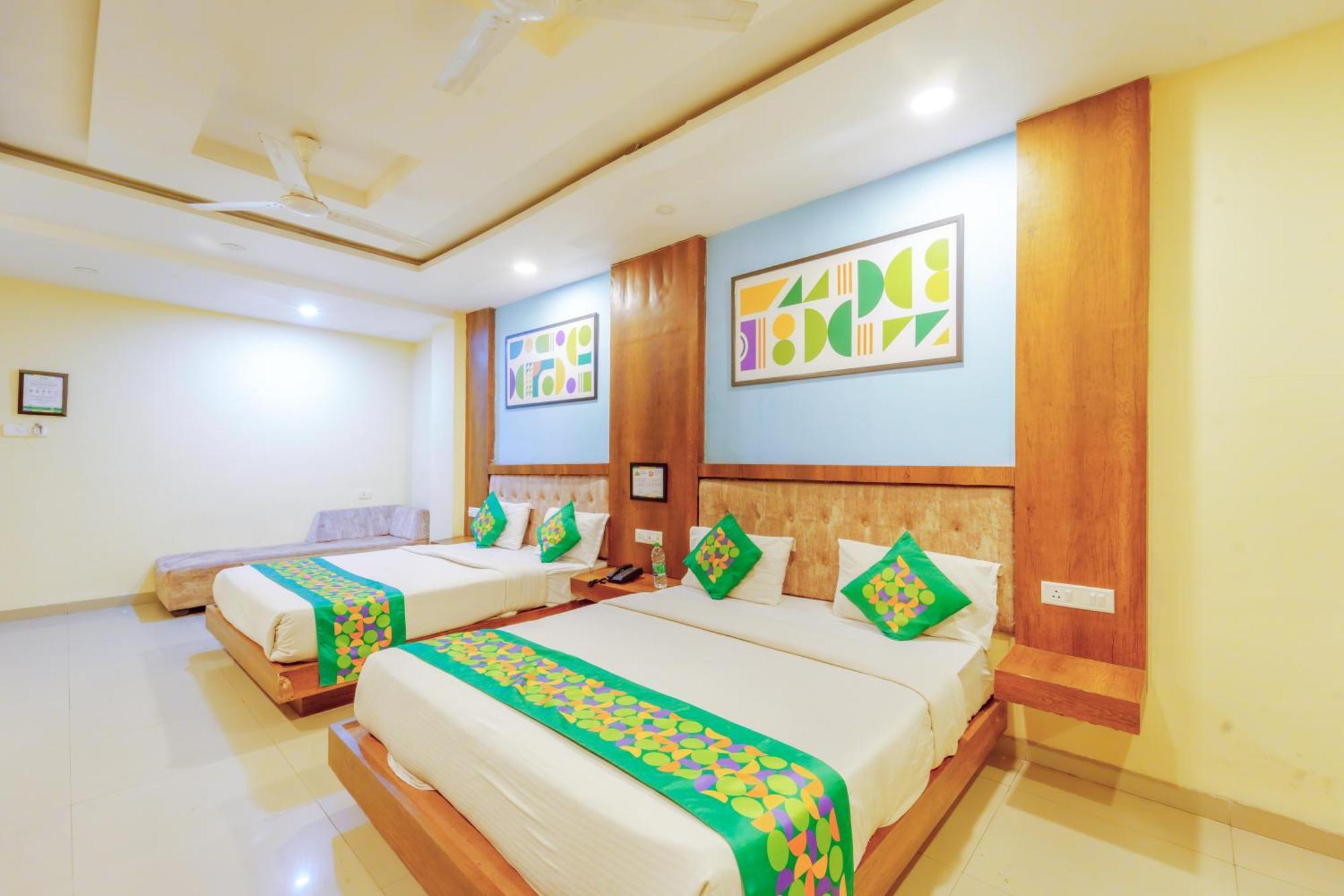 Treebo Royal Empire Indore Exterior photo